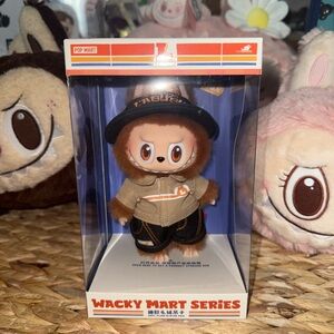 Authentic-The Monsters Wacky Mart Series Vinyl Plush (Blister Pack)